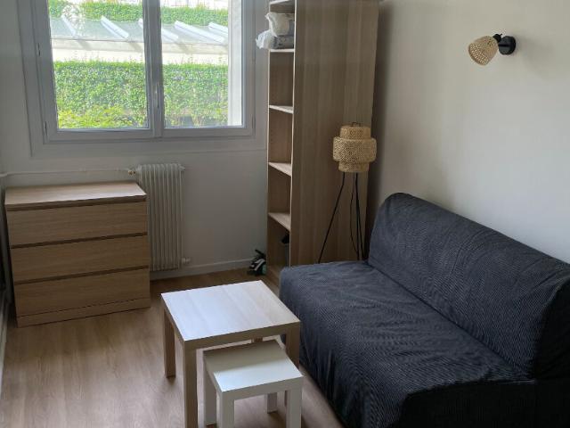 Appartement Versailles 1 pièce 12 m2, Versailles