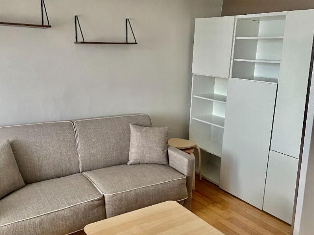 Appartement Versailles 1 pièce 16.68m2 ET 22m2 AU SOL, Versailles