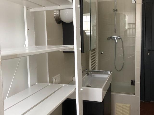 Appartement Versailles 1 pièce 9.44 m2, Versailles