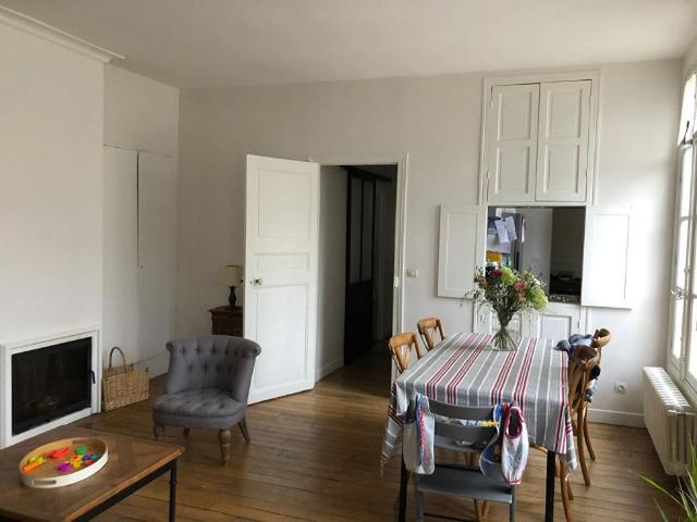 Appartement Versailles 4 pièce s 84.48 m2