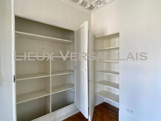 Appartement VERSAILLES 4 pièces 80.06 m2