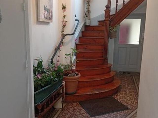 Appartement Vichy, 2 chambres 66 m² garage, cave