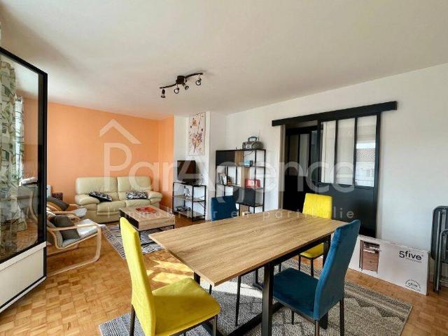 Appartement vide ou meublé 66,67 m² Balcon sud est Royan