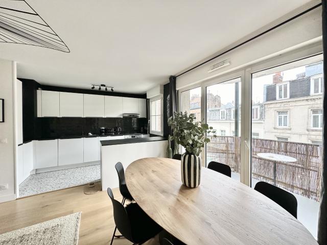 Appartement Vieux Lille 2 chambres terrasse et parking