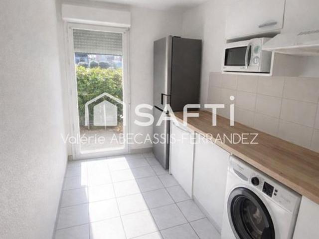 Appartement / Villa 3 pièces avec jardinet et 2 parkings