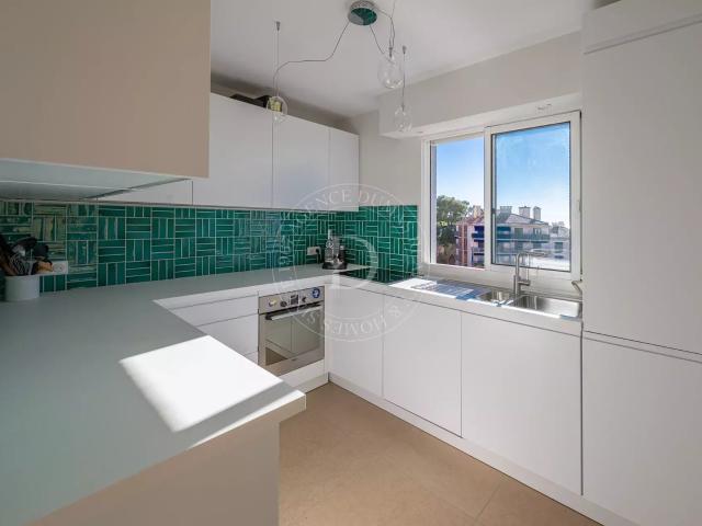 Appartement villa de 4 pièces avec terrasses et vue mer – Mont Boron / Col de Villefranche