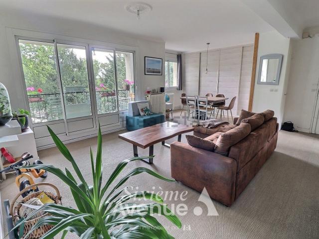 Appartement, Ville d&apos Avray