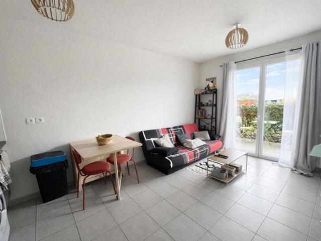 Appartement Villenave D'Ornon 2 pièces, terrasse et parking