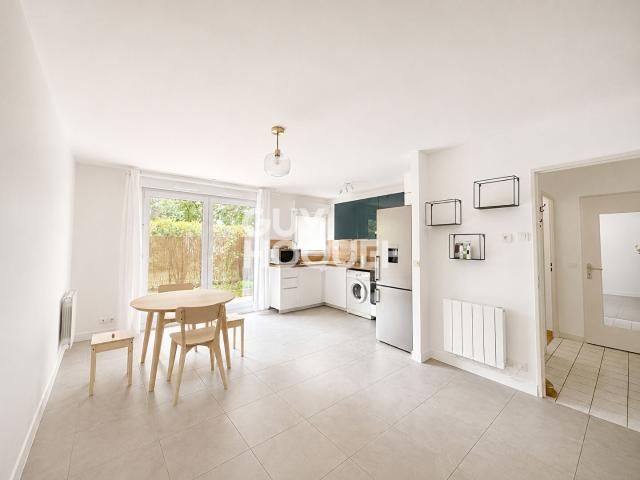 Appartement Villeneuve La Garenne 2 pièce s 37.71 m2