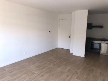 Appartement Villeneuve La Garenne 2 pièce s 47.54 m2