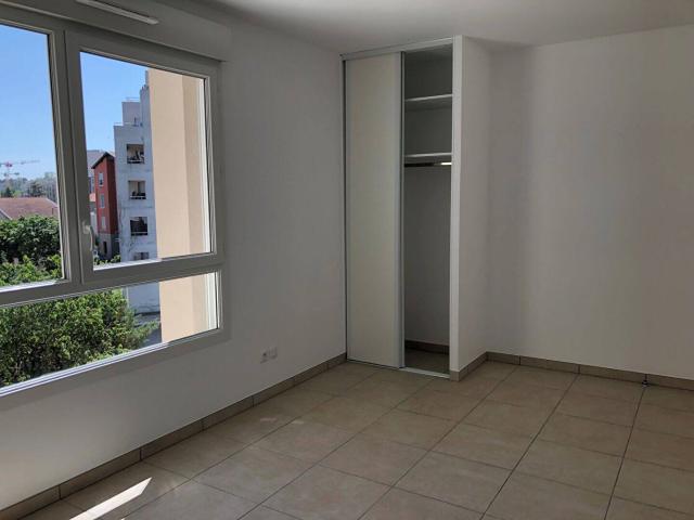Appartement Villeurbanne 2 pièce s 48.02 m2
