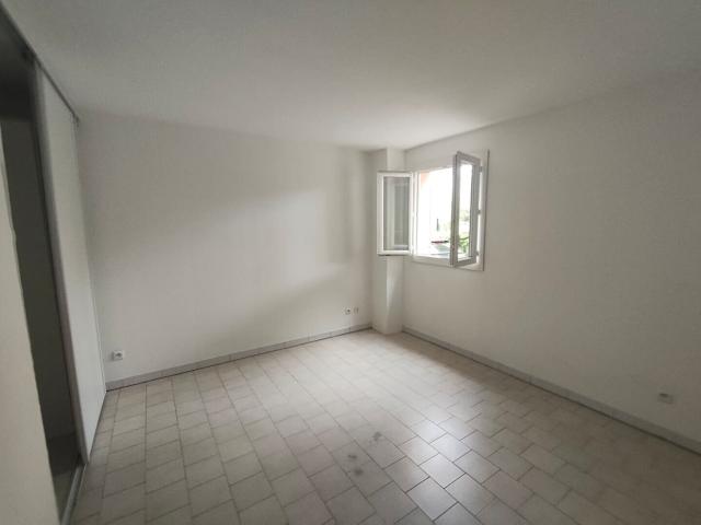 Appartement Vitrolles 2 pièce s 50 m2