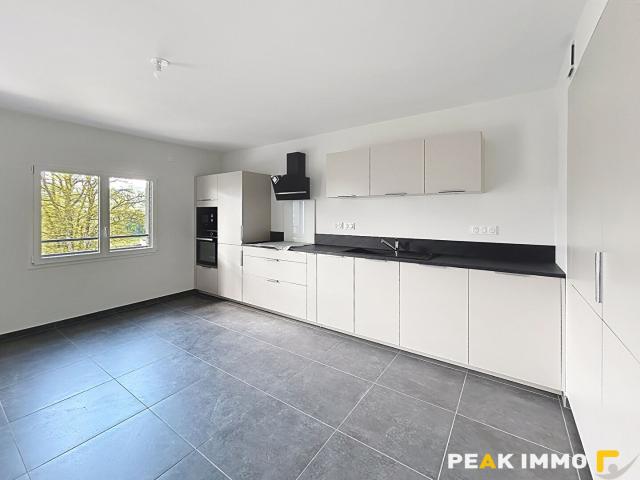 Appartement Viuz En Sallaz 4 pièce s 85.51 m2