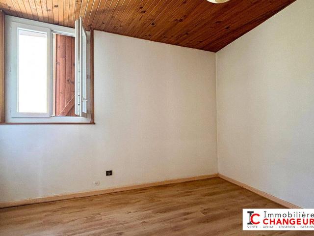 Appartement VOIRON 3 pièce s 60.8 m2