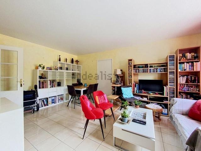 Appartement, Voisins le Bretonneux
