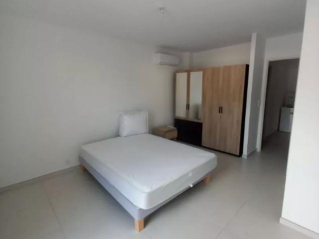 Appartement Volx 2 pièce s 50 m2