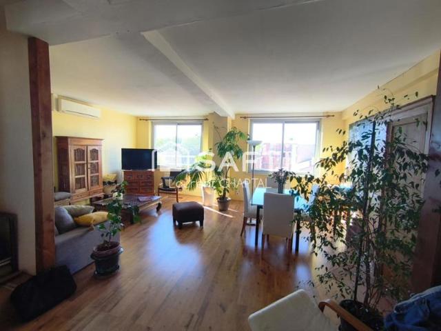Appartement vue cité Médiévale