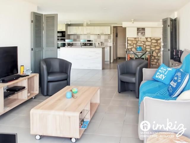 Appartement vue mer, accès direct à la plage