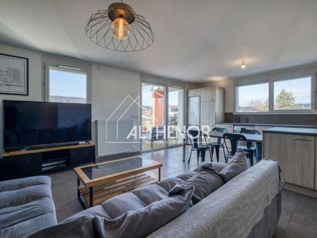 Appartement à Metz Tessy – Terrasse et Parmelan