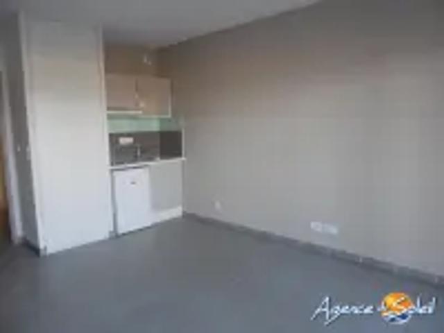 Appartement à Narbonne STUDIO RESIDENCE ETUDIANTE EN REZ DE CHAUSSEE
