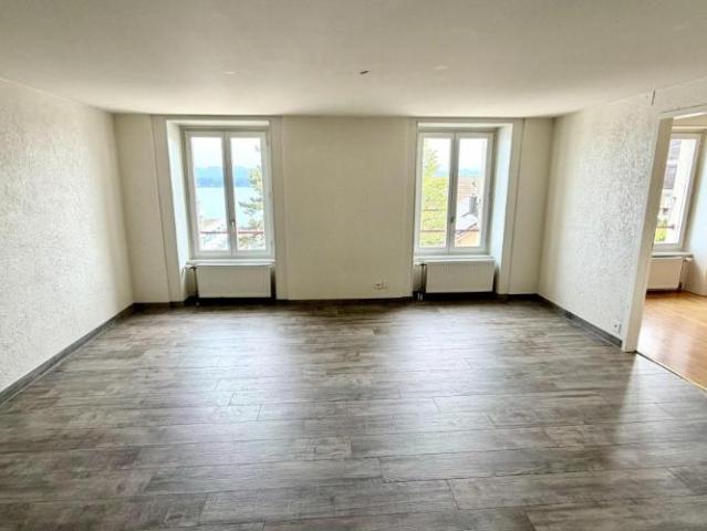 Appartement à Neuchâtel avec vue sur le lac