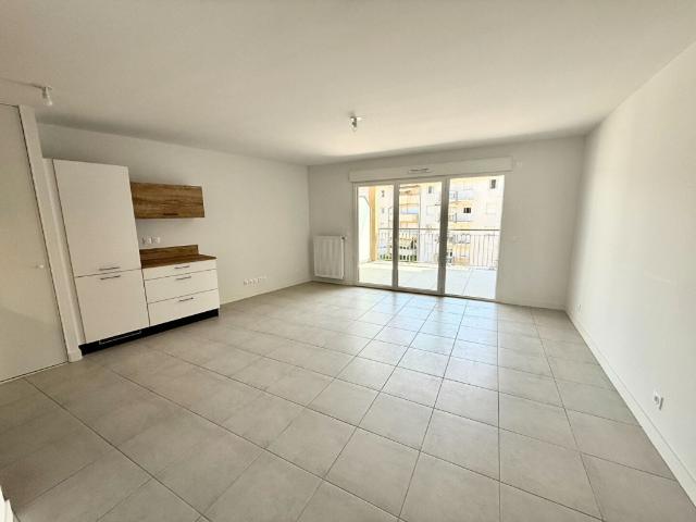 Appartement à Aix les Bains 73100, 3 pièces, de 72m² à 1 136 €