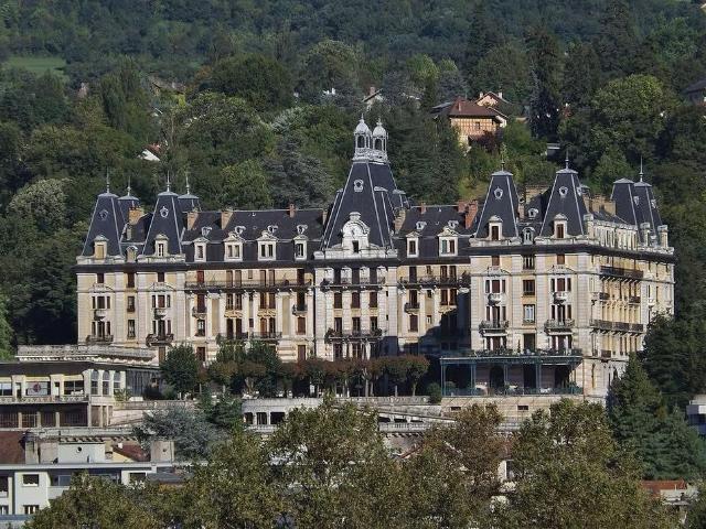 Appartement à Aix les Bains 73100, 2 pièces, de 58m² à 785 €