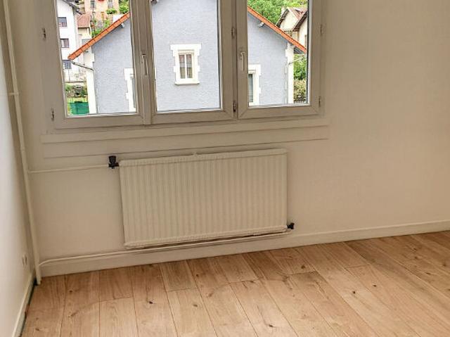 Appartement à Aix les Bains 73100, 4 pièces, de 77m² à 1 114 €