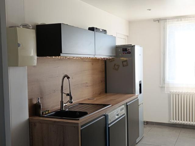 Appartement à Barberaz 73000, 3 pièces, de 66m² à 900 €