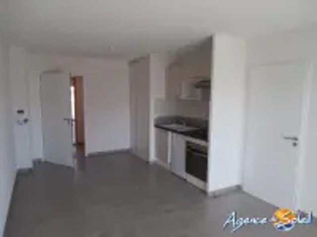 Appartement à Béziers Appartement T2 Courondelle