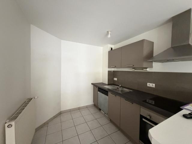 Appartement à Bourgneuf 73390, 2 pièces, de 64m² à 690 €