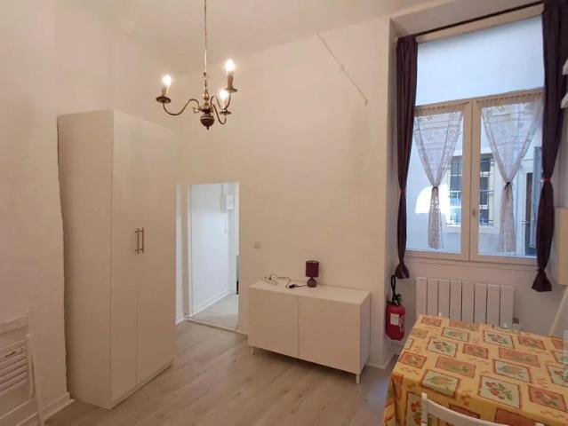 Appartement à Chambéry 73000, 1 pièces, de 19m² à 400 €