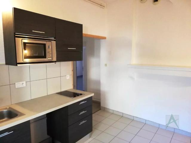 Appartement à Chambéry 73000, 2 pièces, de 61m² à 677 €