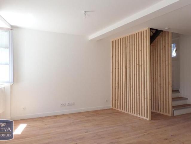 Appartement à Chambéry 73000, 3 pièces, de 48m² à 876 €