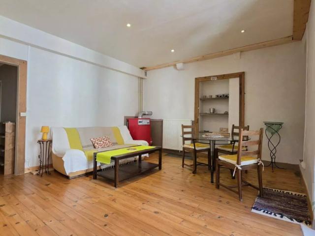 Appartement à Chambéry 73000, 3 pièces, de 49m² à 730 €