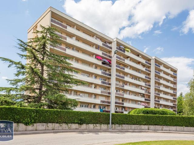 Appartement à Chambéry 73000, 3 pièces, de 66m² à 817 €
