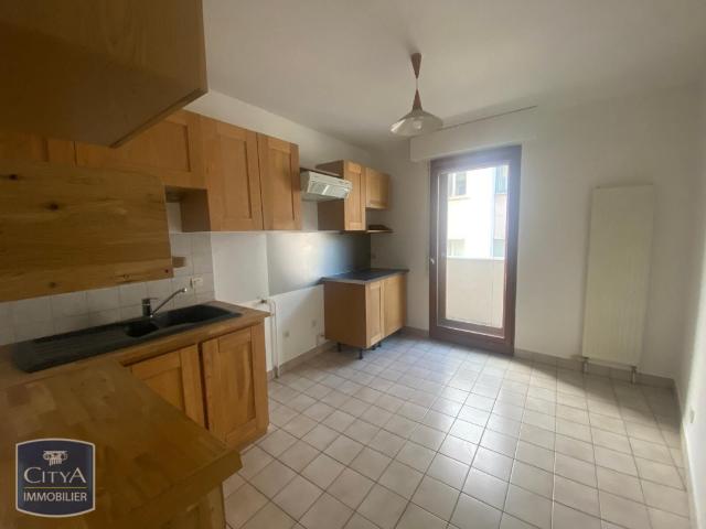 Appartement à Chambéry 73000, 3 pièces, de 69m² à 964 €