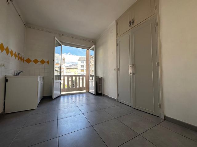 Appartement à Chambéry 73000, 3 pièces, de 95m² à 1 243 €