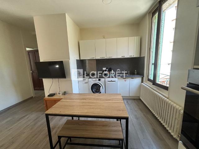 Appartement à Chambéry 73000, 4 pièces, de 59m² à 1 190 €