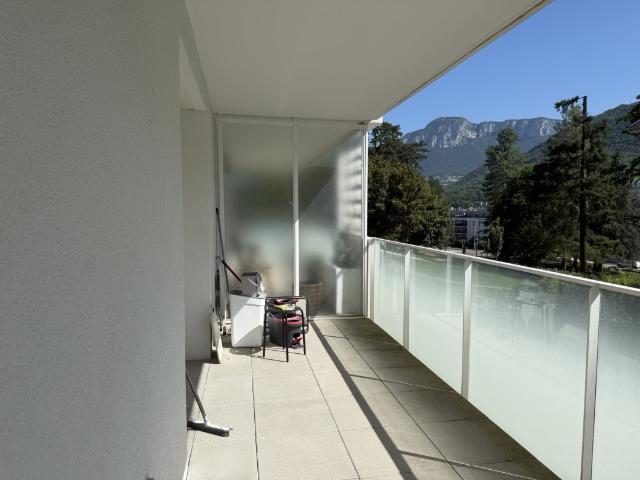 Appartement à Challes les Eaux 73190, 2 pièces, de 51m² à 870 €