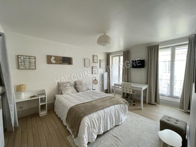Appartement à FONTAINEBLEAU