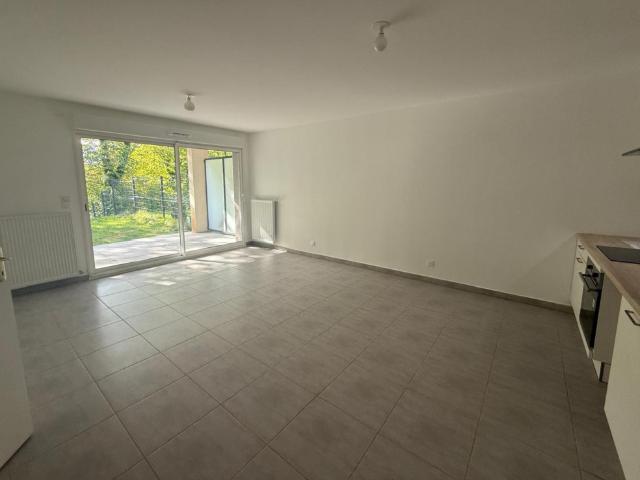 Appartement à Grésy sur Aix 73100, 3 pièces, de 64m² à 1 330 €