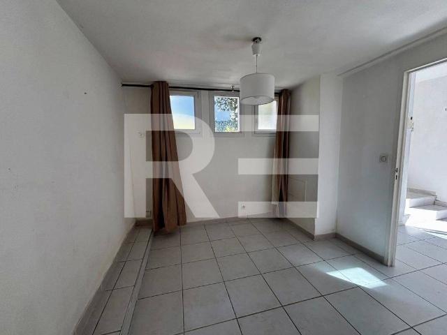 APPARTEMENT A LA LOCATION