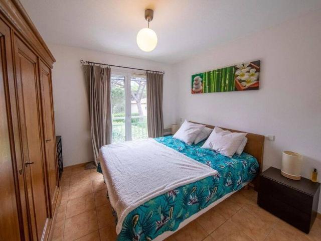 Appartement a l'année Sainte Maxime
