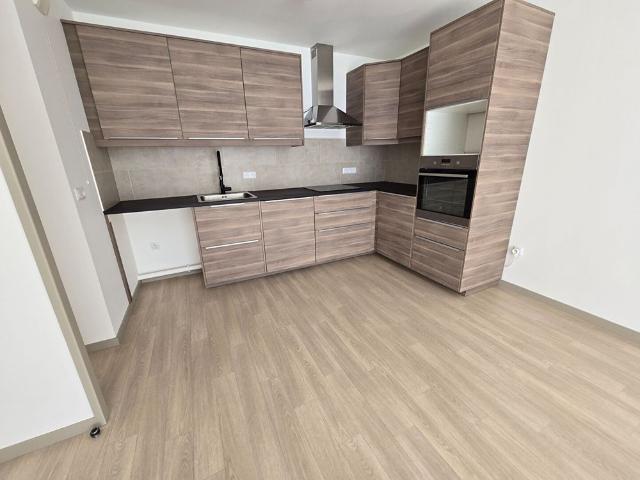 Appartement à louer Meaux 3 pièce s 61.77 m2