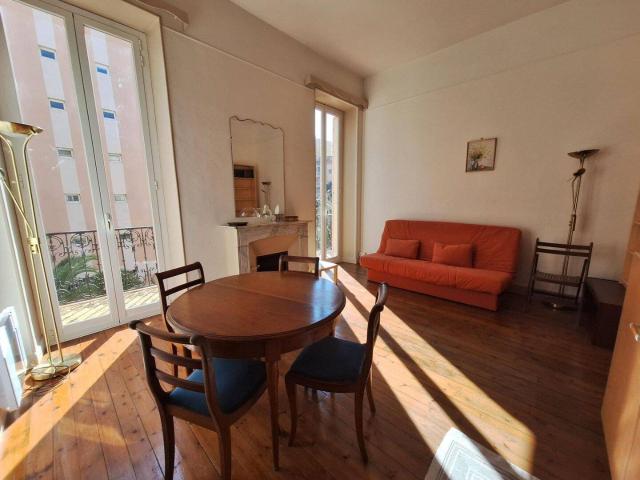 Appartement à louer Menton