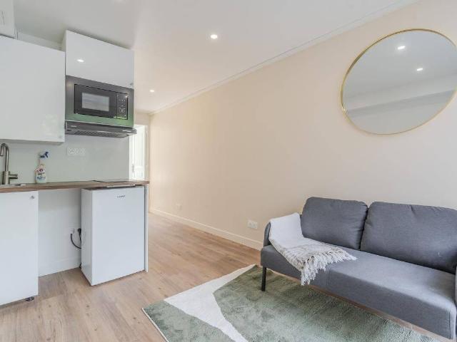 Appartement À Louer Meublé