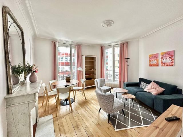 Appartement À Louer Montparnasse / Rue Falguière