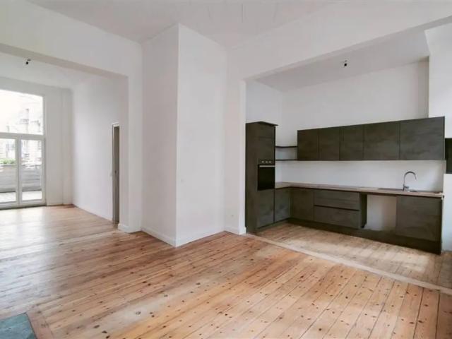 Appartement à louer avec 3 chambres, Tournai