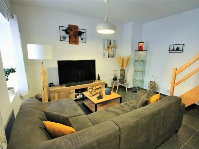 Appartement à louer avec 1 chambre, Pry